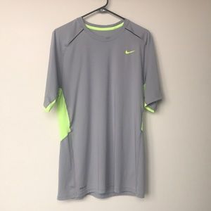 Nike Dri-Fit Performance T-shirt